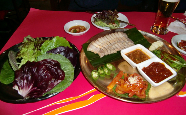 茹で豚の野菜包み