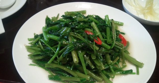 空芯菜の炒め物