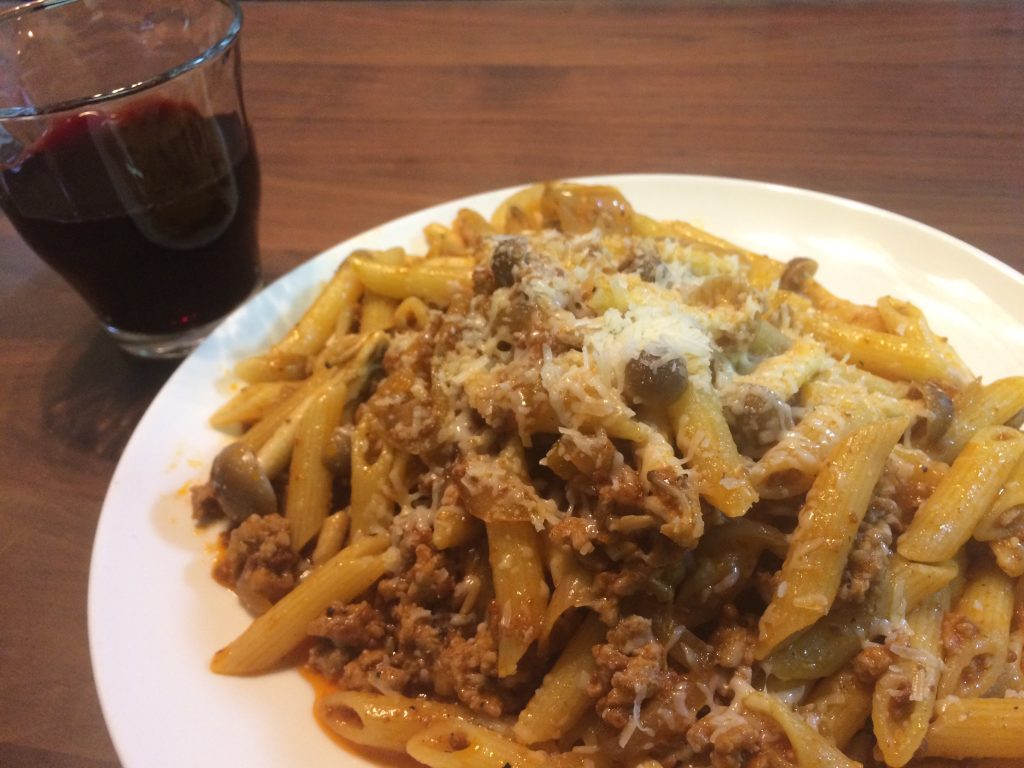 手作りペンネアラビアータ